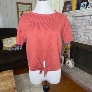 Caution to the Wind tie front top